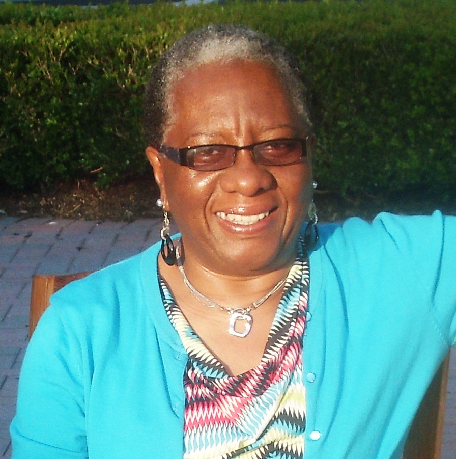 2012 Novemer - Lynn Lewis